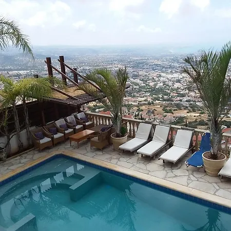 Villa Atlantis